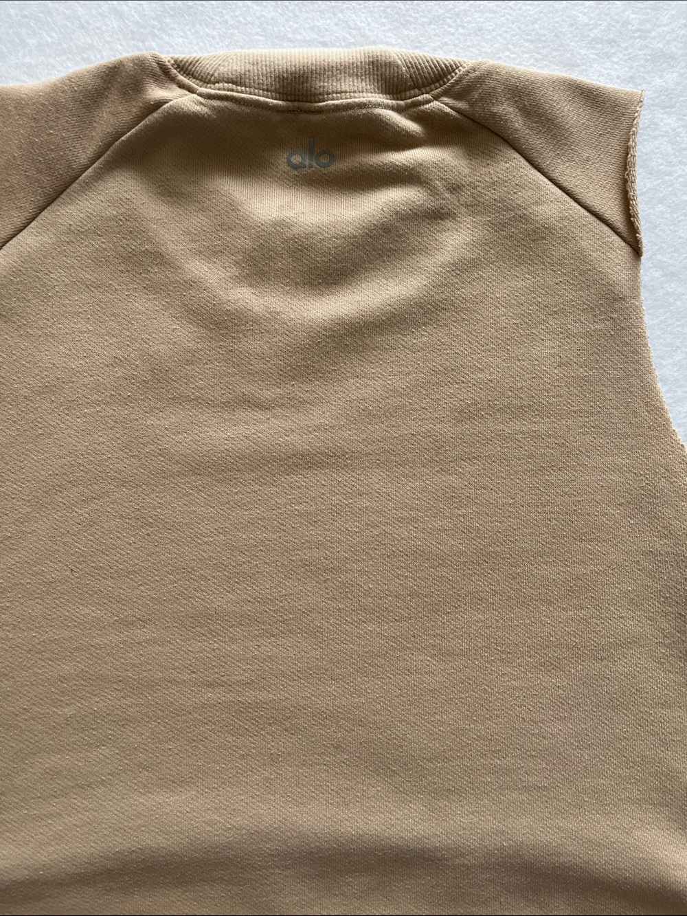 ALO Yoga Cropped Raw-Edge Tank Top — Beige/Tan - Picture 6 of 7